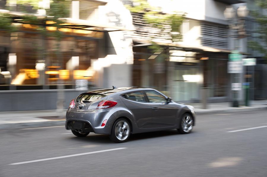  Hyundai Veloster 2011 года  (фото 160 из 184)